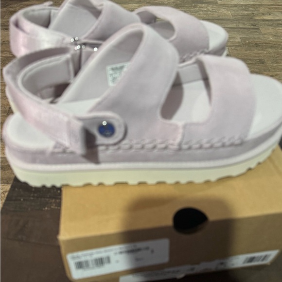 UGG Golden star Clog Slide Sandles in Bay Fog - Picture 3 of 8